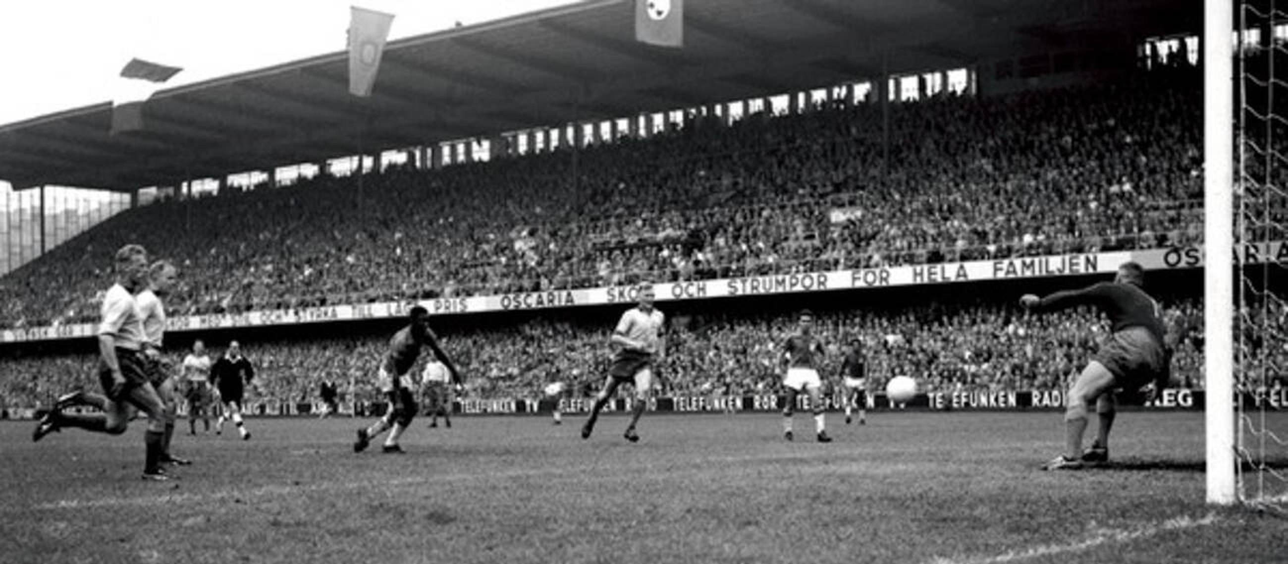 1958年瑞典世界杯：17岁贝利如何震惊世界？2026少年军能否复刻？