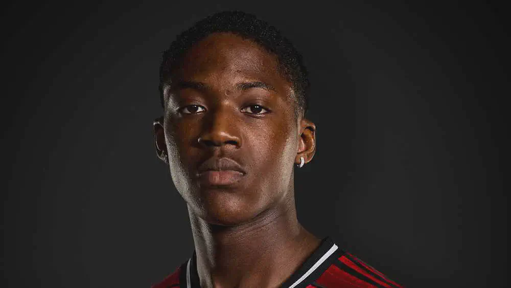 Kobbie Mainoo：世界杯 2026 球星档案（曼联新星的英格兰中场梦）