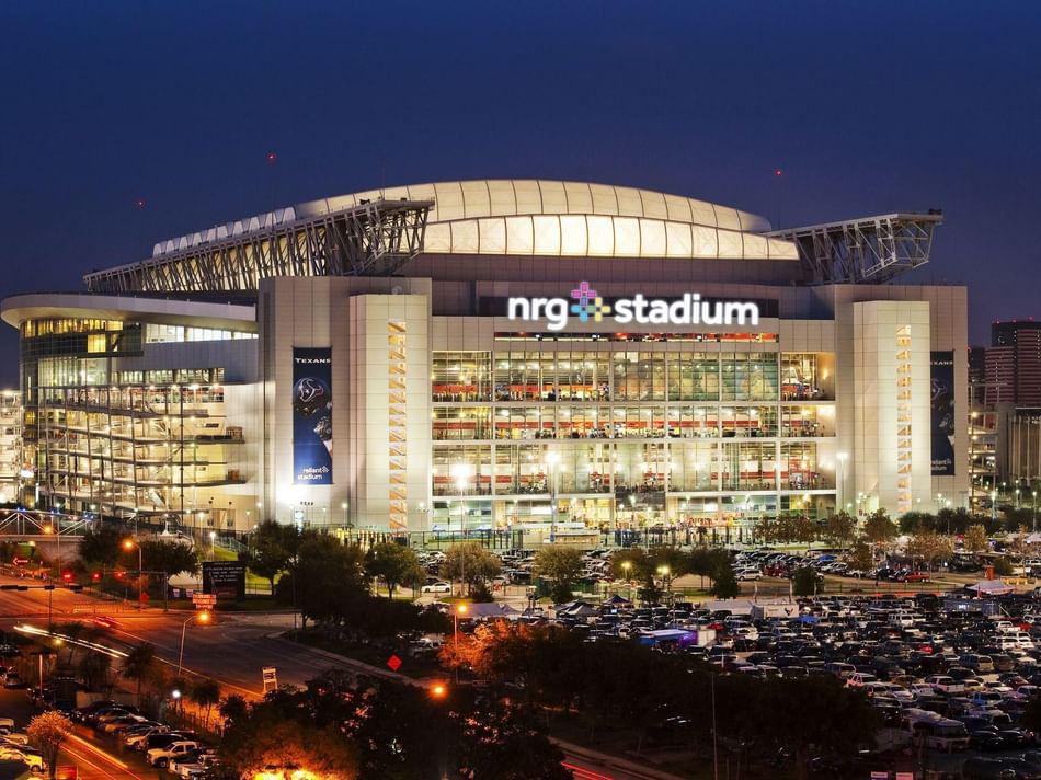 NRG Stadium 观赛攻略（2026 世界杯）：赛程、交通、美食与航天旅行玩法